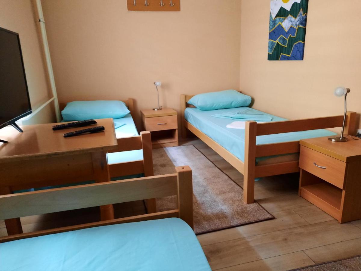 בלגרד Petar Drapsin Hostel מראה חיצוני תמונה